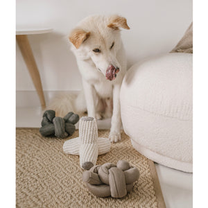 Modern home decor and luxury dog toys from Hogan Parker. The tetrapod dog chew toy. 