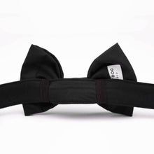 Load image into Gallery viewer, Luxury dog accessories from Hogan Parker. Dapper black onyx bow tie.
