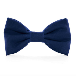 Luxury dog accessories from Hogan Parker. Classic navy blue bow tie. 