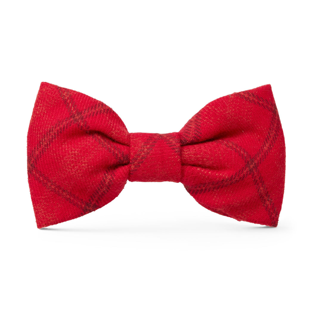 Luxury dog accessories from Hogan Parker. Flannel bow tie in red Aberdeen plaid. Winter holiday dog accessories. 